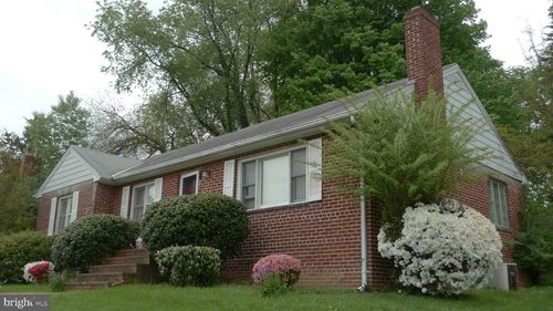 6718 Williamsburg Blvd, ARLINGTON, VA, 22213-1525 | Card Image