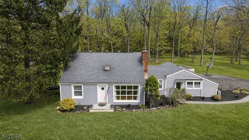 2217 Brookside Dr, Martinsville, NJ, 08836-2376 | Card Image