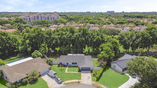 17516 Birchwood Dr, Boca Raton, FL, 33487-2236 | Card Image