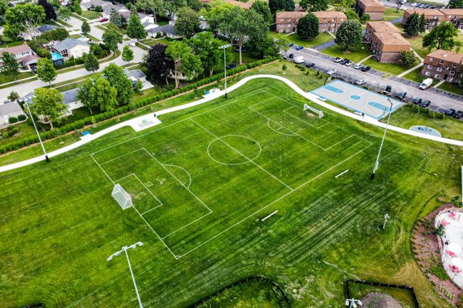 Park District Amenities | Image 19