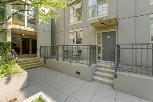 th9-969 Richards Street, Vancouver, BC, V6B1A8 | Card Image
