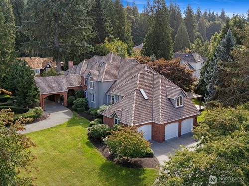 20421 Ne 66th Ct, Redmond, WA, 98053-7819 | Card Image