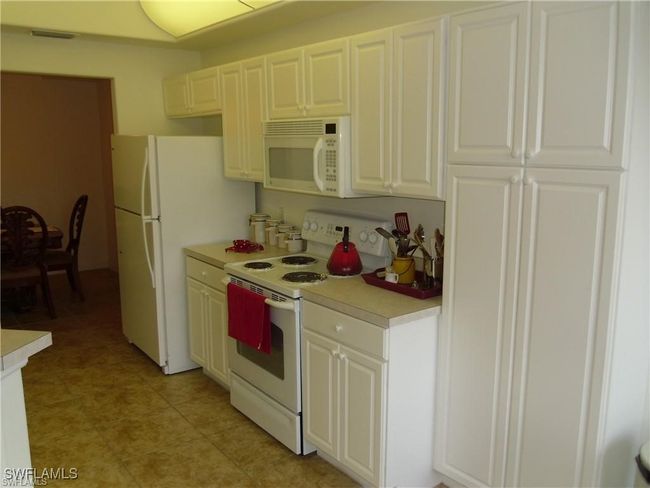 APT-3403 - 9582 Hemingway Ln, Condo with 2 bedrooms, 2 bathrooms and null parking in FORT MYERS FL | Image 9