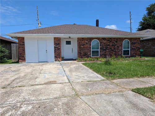 2325 Yorktowne Dr, La Place, LA, 70068-2319 | Card Image