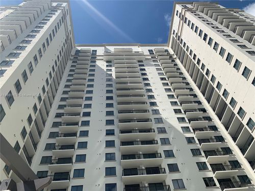 apt-1703-999 Sw 1st Ave, Miami, FL, 33130-3455 | Card Image