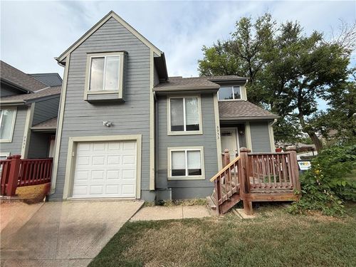 8953 Hauser St, Lenexa, KS, 66215-4974 | Card Image