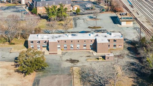 9302 Warwick Blvd, Newport News, VA, 23601-4535 | Card Image