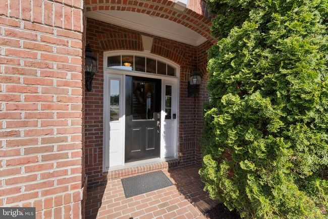 19070 Arroyo Ter, Townhouse with 4 bedrooms, 5 bathrooms and null parking in Lansdowne VA | Image 5