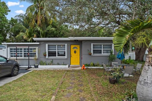 5829 Hayes St, Hollywood, FL, 33021-5168 | Card Image