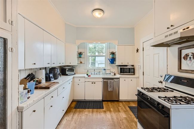 1508 Pease Rd, House other with 3 bedrooms, 1 bathrooms and 2 parking in Austin TX | Image 14