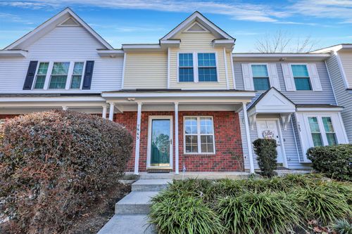 7963 Shadow Oak Dr, North Charleston, SC, 29406-9574 | Card Image