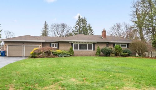 34 Lochnavar Pkwy, Pittsford, NY, 14534-1441 | Card Image