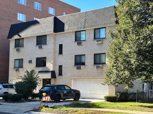 303-800 Graceland Ave, Des Plaines, IL, 60016-8613 | Card Image