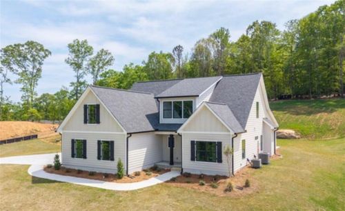 165 W Lake Blvd, Carrollton, GA, 30116-5913 | Card Image