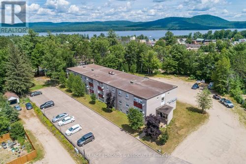 42a Huron St, Deep River, ON, K0J1P0 | Card Image