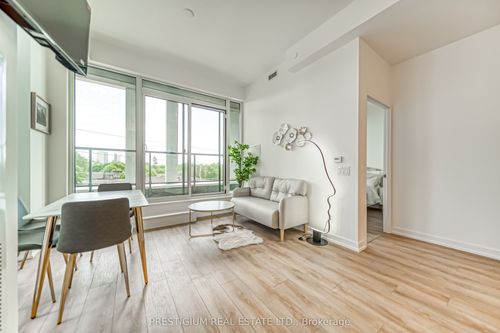 303-500 Dupont St, Toronto, ON, M6G0B8 | Card Image