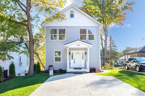 500 N Conklin Rd, Lake Orion, MI, 48362-1816 | Card Image