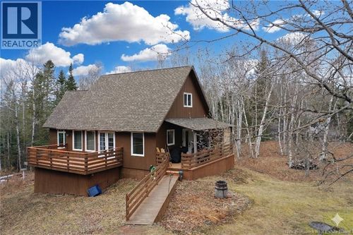 9 Orchard St, Passekeag, NB, E5N2B8 | Card Image