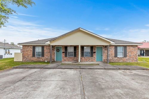 613 E School St, Lake Charles, LA, 70607-3025 | Card Image