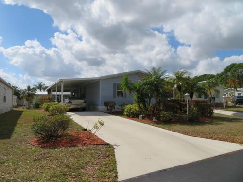 215 Old Key West Pl, Fort Pierce, FL, 34982-7928 | Card Image