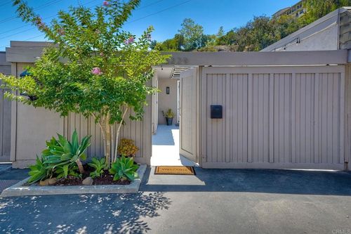 6229 Caminito Basilio, San Diego, CA, 92111-7208 | Card Image