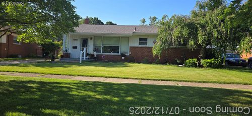 34950 W Chicago St, Livonia, MI, 48150-2516 | Card Image