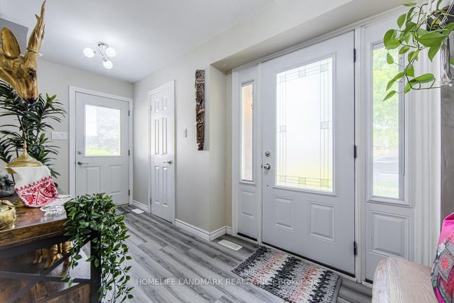 915 Harding St, House other with 3 bedrooms, 2 bathrooms and 3 parking in Whitby ON | Image 7