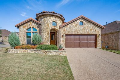 2901 Bella Lago Drive, House other with 3 bedrooms, 2 bathrooms and null parking in Denton TX | Image 1