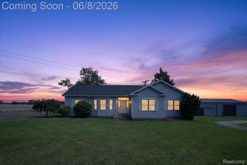 2769 Higgins Rd, Vassar, MI, 48768-9748 | Card Image