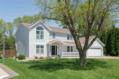 3927 Southwyck Ct, Janesville, WI, 53546-2053 | Card Image