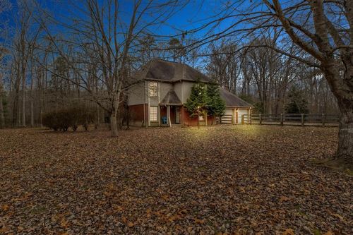 75 Secretariat Trl, Corbin, KY, 40701-8560 | Card Image