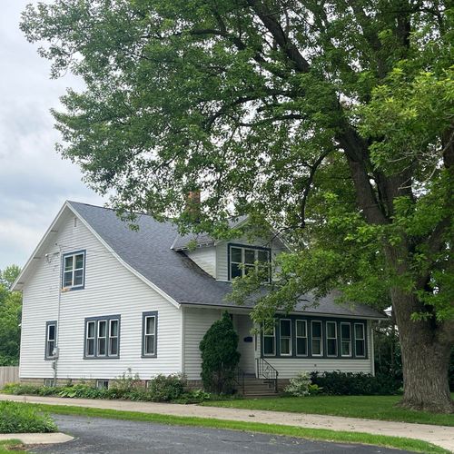 330 Zion St, HARTLAND, WI, 53029-1929 | Card Image