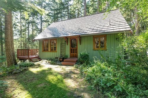 189 Horel Rd, Salt Spring Island, BC, V8K2B3 | Card Image