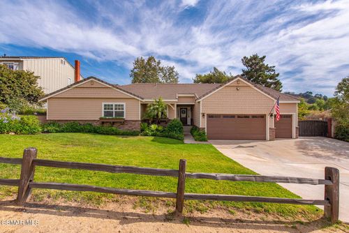2056 Casual Ct, Simi Valley, CA, 93065-5916 | Card Image