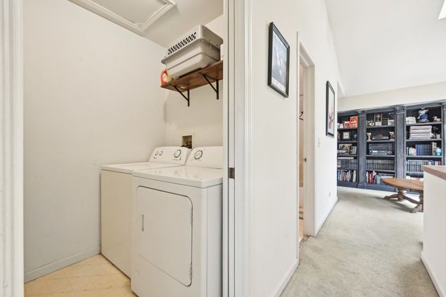 1024 Center Dr, Townhouse with 2 bedrooms, 2 bathrooms and 2 parking in MARENGO IL | Image 28