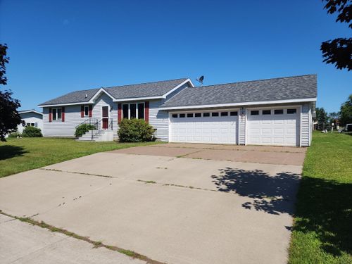 905 Slate Street, Cloquet, MN, 55720 | Card Image