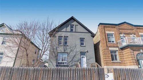 598 Young St, Winnipeg, MB, R3B2S9 | Card Image