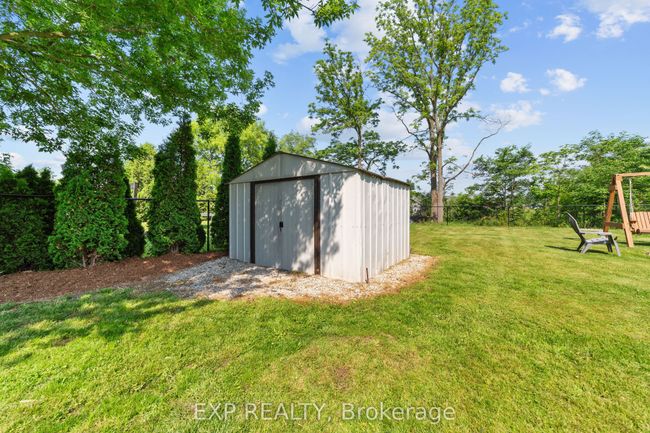 33202 Back St, House other with 3 bedrooms, 2 bathrooms and 4 parking in Iona Station ON | Image 36