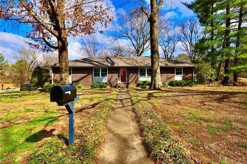 2342 N Winwood Dr, Fayetteville, AR, 72703-4136 | Card Image