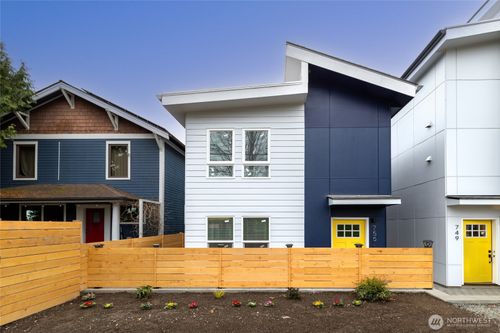 751 S Henderson St, Seattle, WA, 98108-4621 | Card Image