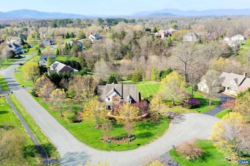 820 Carlyle Pl, Charlottesville, VA, 22903-9202 | Card Image