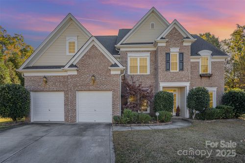 4901 Riverview Dr, Harrisburg, NC, 28075-3910 | Card Image