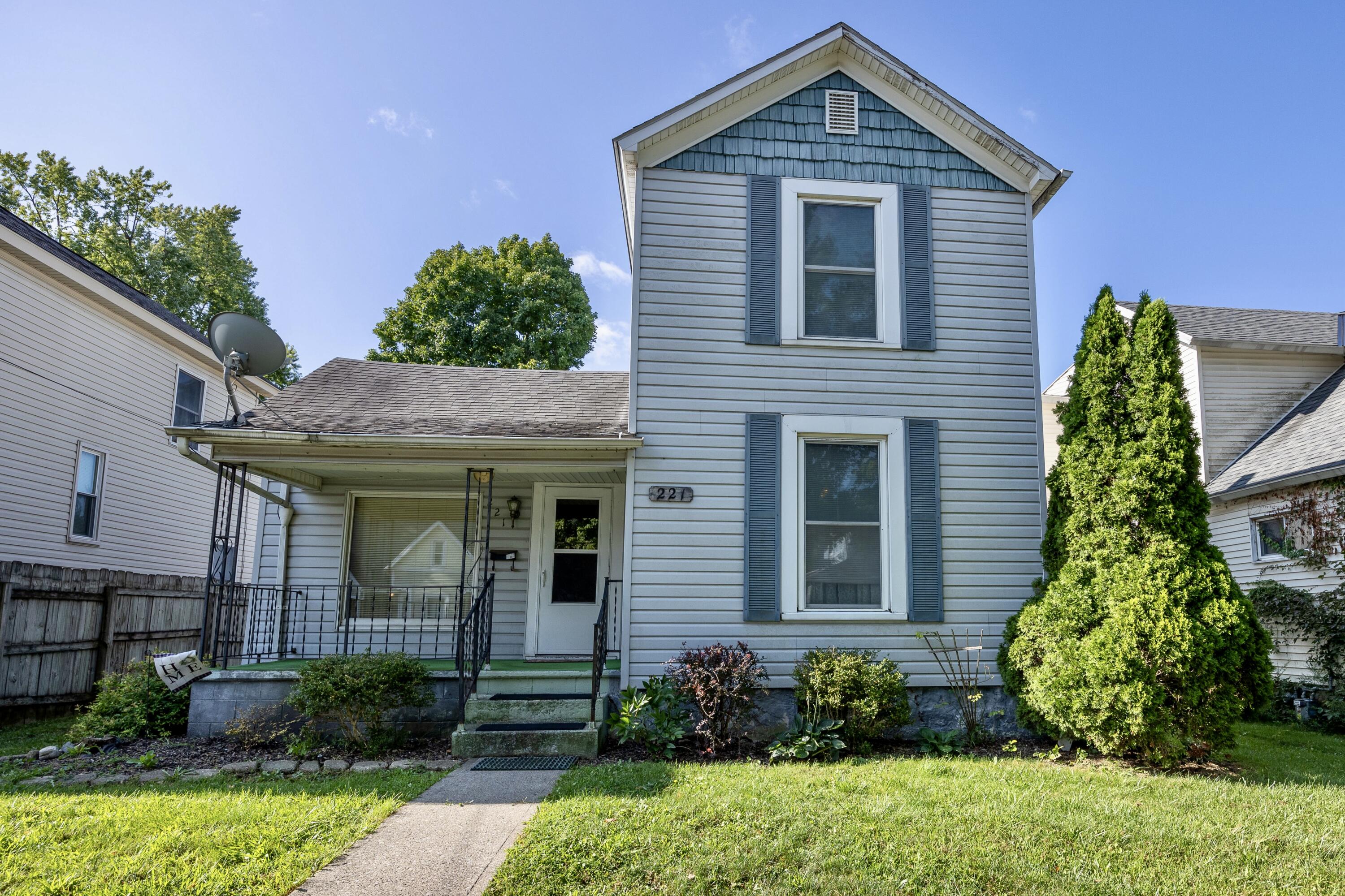 Williams Ave, Bellefontaine, OH 43311