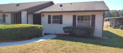 9601 Eastfield Rd, Thonotosassa, FL, 33592-3504 | Card Image