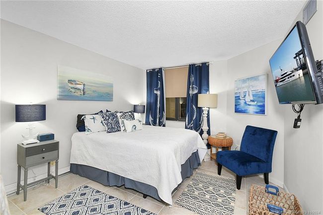 APT-206 - 9550 Ocean Dr, Condo with 3 bedrooms, 2 bathrooms and null parking in Jensen Beach FL | Image 20
