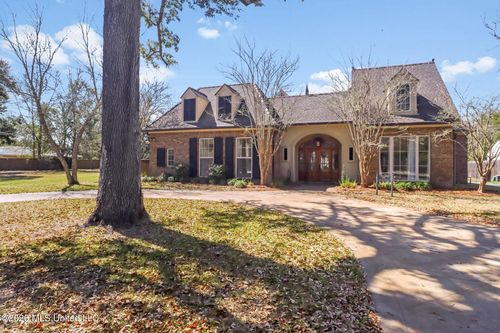 4907 Courthouse Rd, Gulfport, MS, 39507-4238 | Card Image