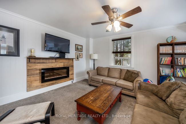 2017 Newtonville Rd, House other with 3 bedrooms, 2 bathrooms and 4 parking in Newtonville ON | Image 12