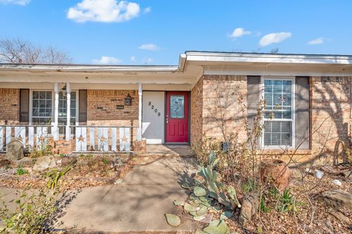 8209 Pearl St, North Richland Hills, TX, 76180-4741 | Card Image