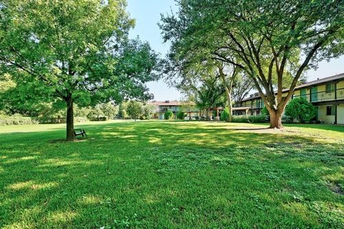 104-711 Eberhart Ln Lane, Austin, TX, 78745 | Card Image