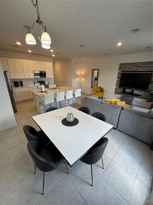 835 Longboat Dr, Townhouse with 3 bedrooms, 3 bathrooms and null parking in DAVENPORT FL | Image 7